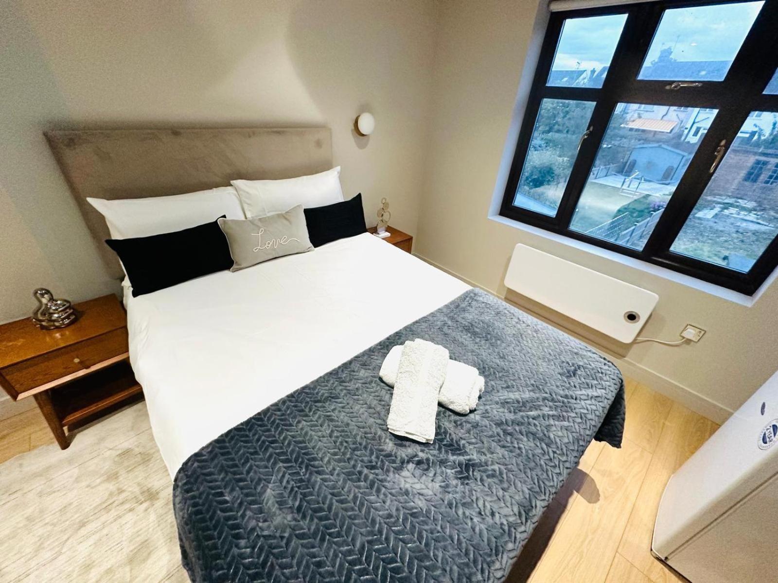 Apartment Luxury Flats, Convenient For Tourists *