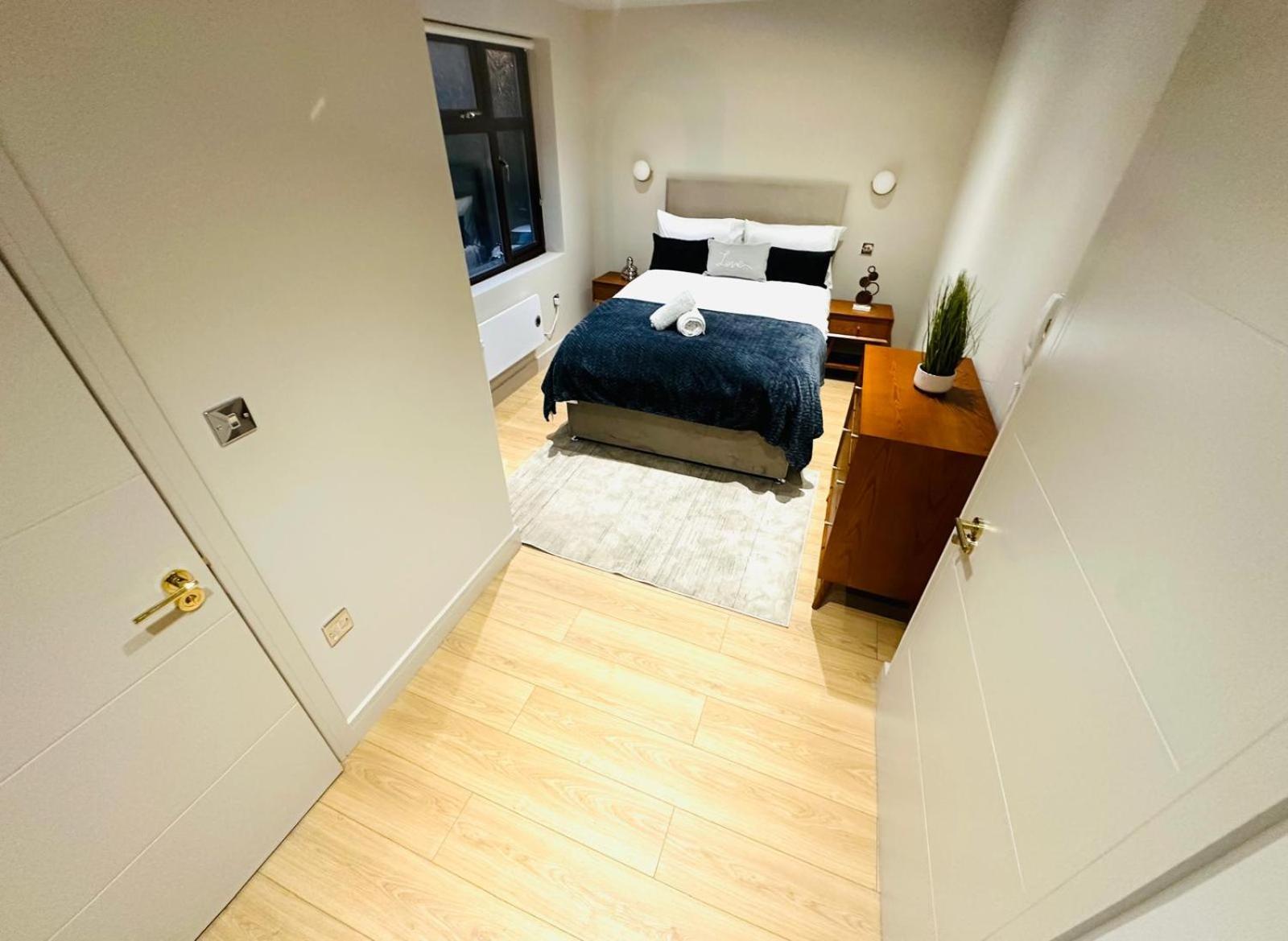 Luxury Flats, Convenient For Tourists Apartment