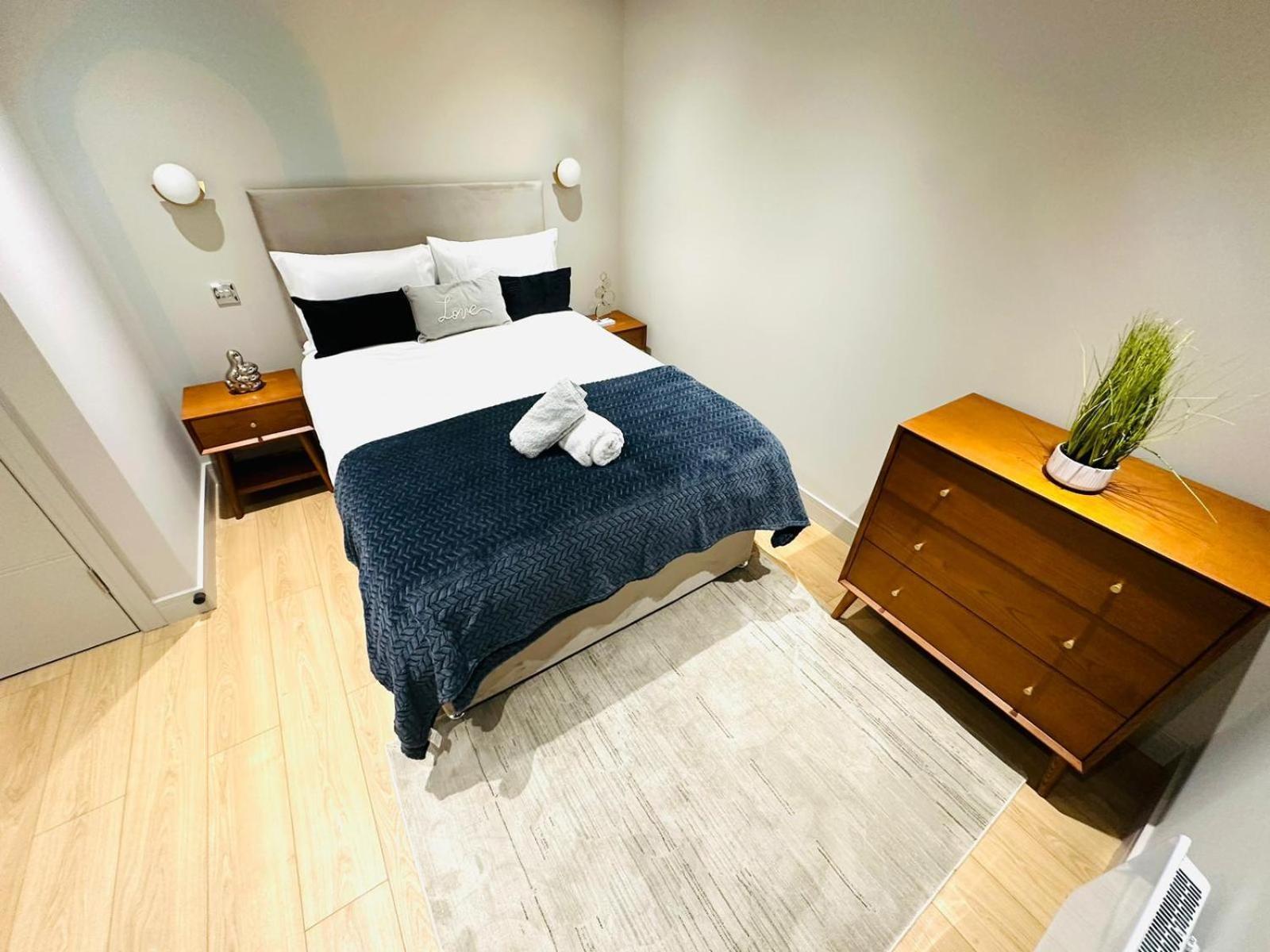 Apartment Luxury Flats, Convenient For Tourists