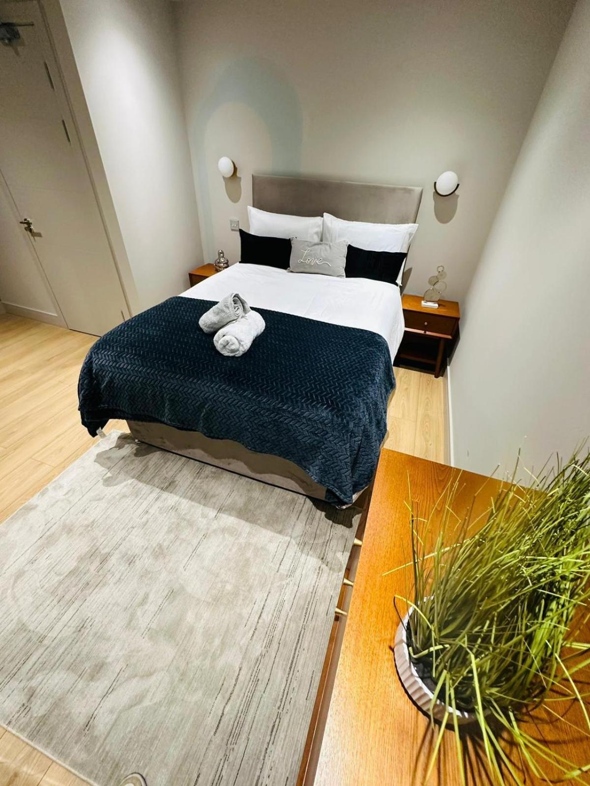 Apartment Luxury Flats, Convenient For Tourists