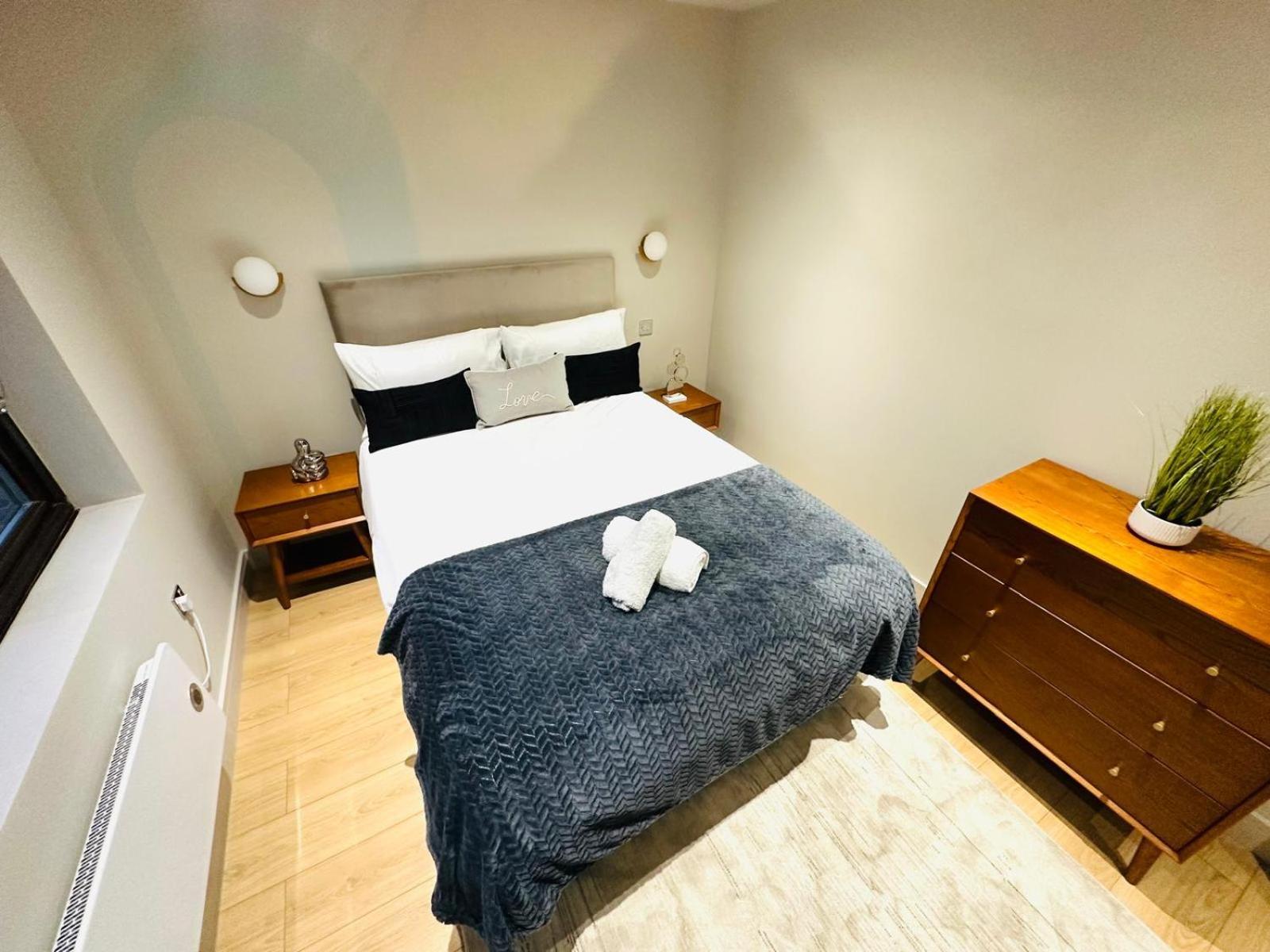 Luxury Flats, Convenient For Tourists Apartment